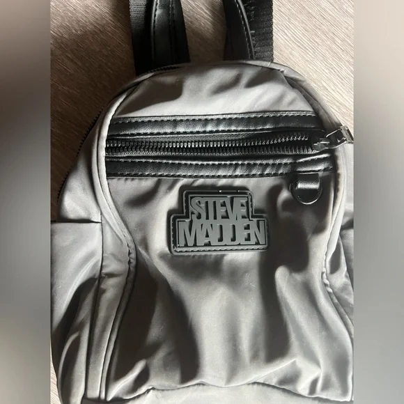 Steve Madden Black Backpack - Picture 2 of 4